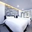 Hotel Cube
