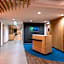 Holiday Inn Express - Hamburg South A7-AS42 By IHG