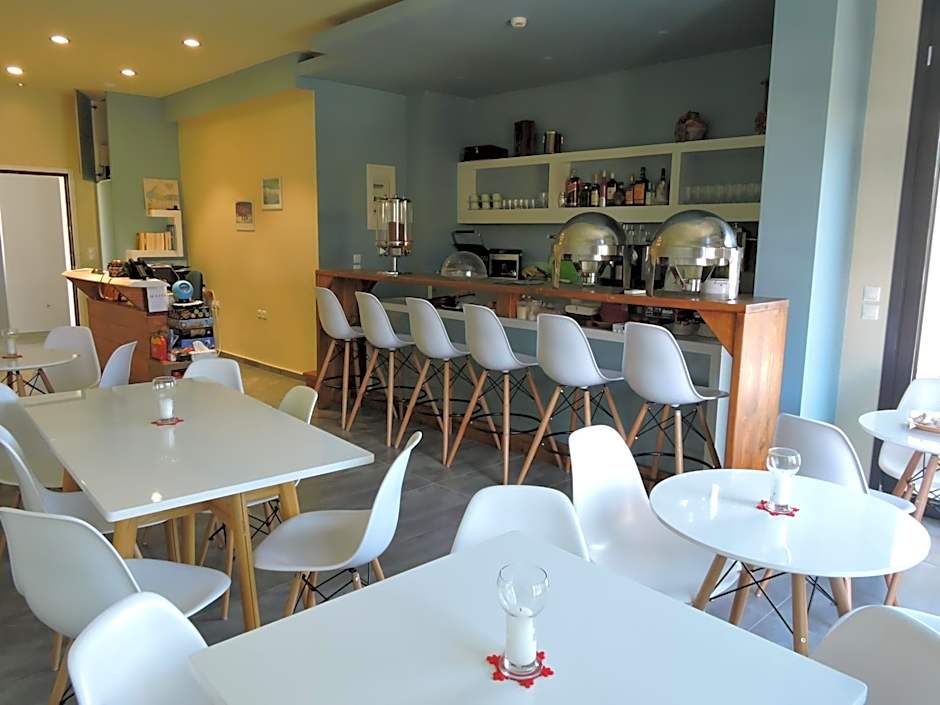 Derveni Luxury Apartments