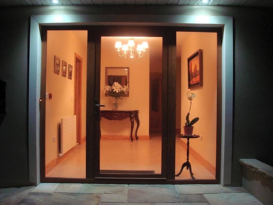 Benbulben Farmhouse B&B