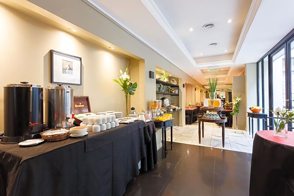 Le Cinque Lusso Hotel