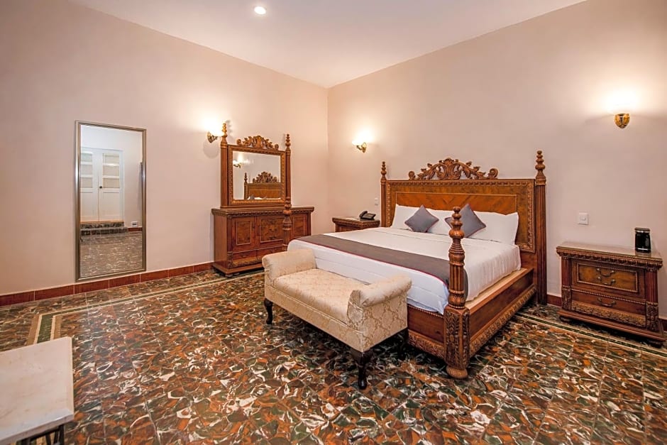 Hotel Senorial