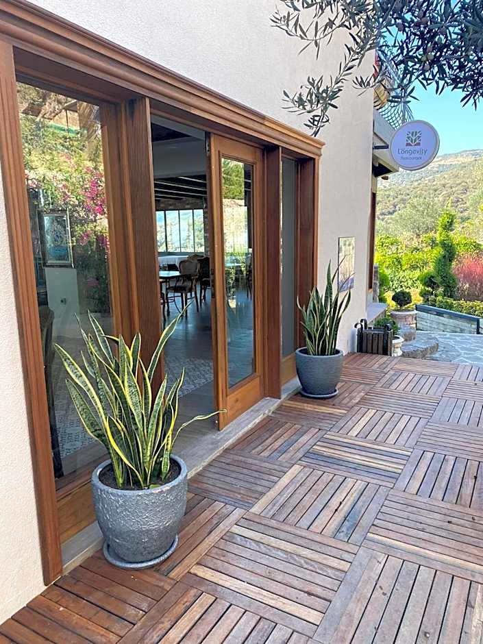 Assos Longevity Hotel