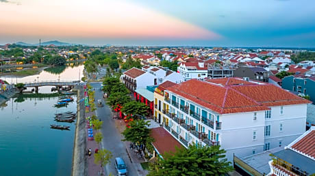 Lantana Boutique Hoi An Hotel