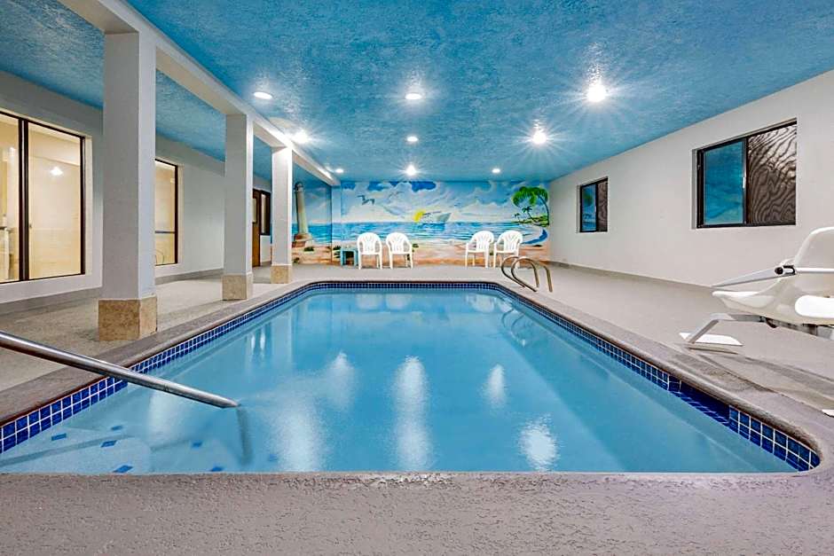 Super 8 by Wyndham League City/Kemah Area