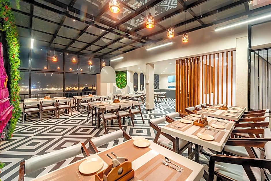 Hotel Anand