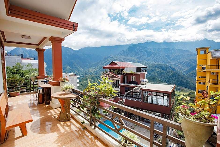 Mountain City Hotel