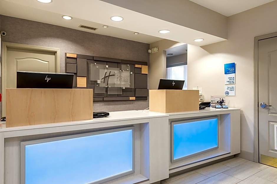Holiday Inn Express Hotel & Suites Lagrange I-85 By IHG