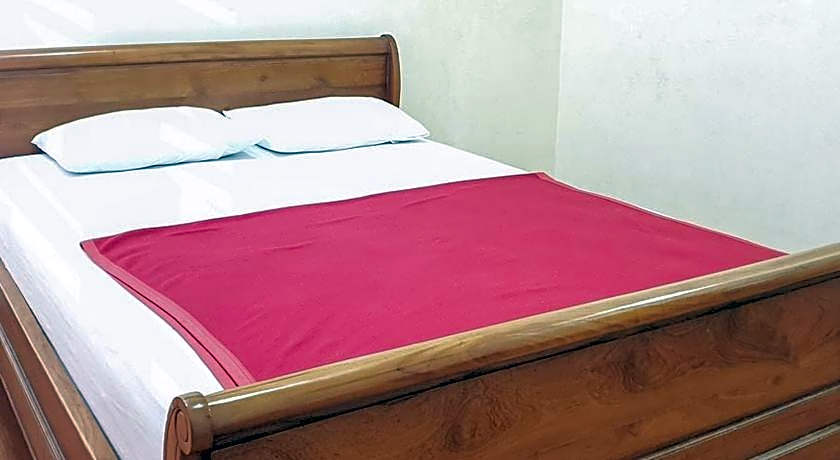 OYO 1483 Hotel Bumi Bermi Permai