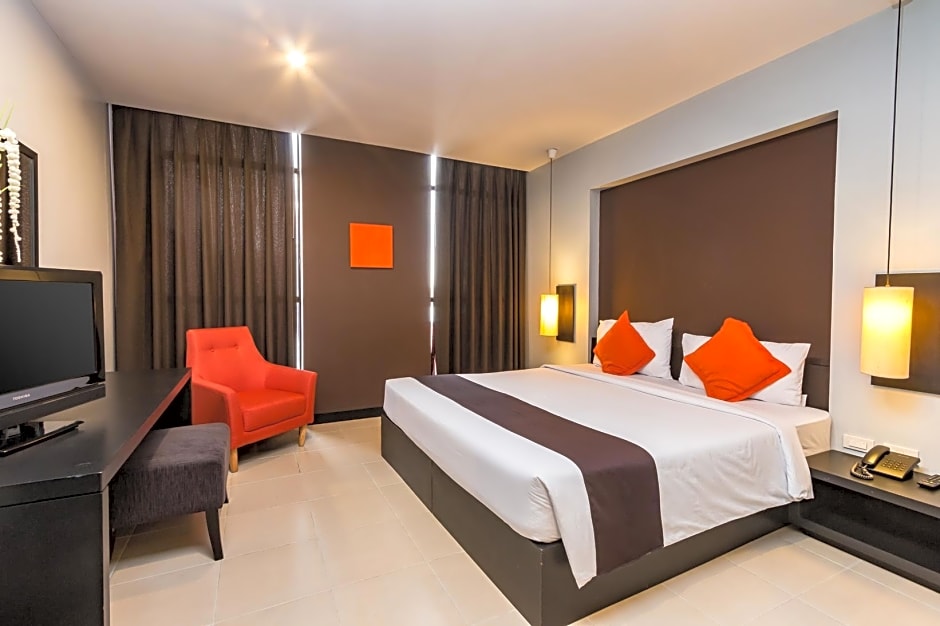 Miramar Bangkok Hotel