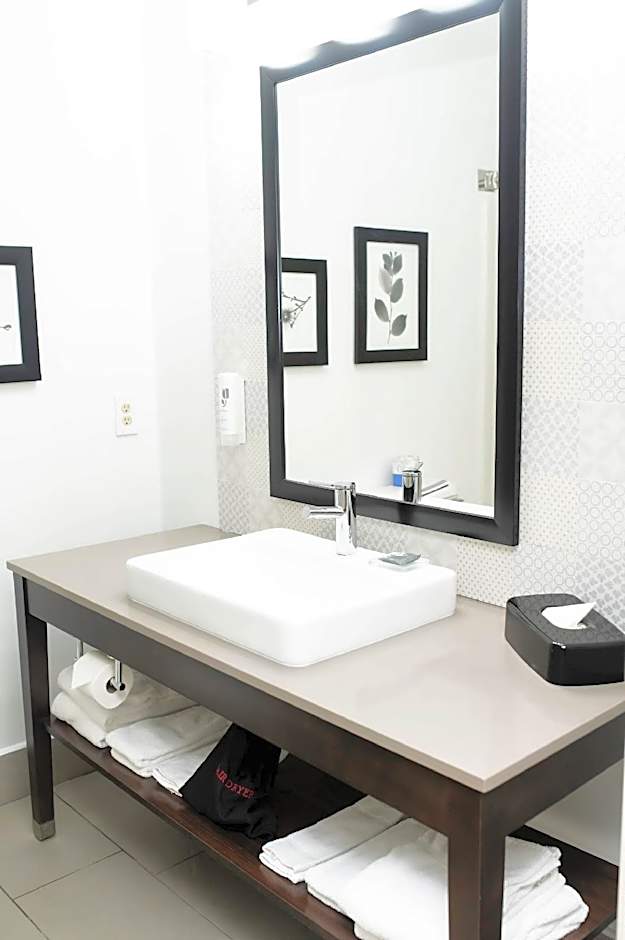 Country Inn & Suites by Radisson, Prairie du Chien