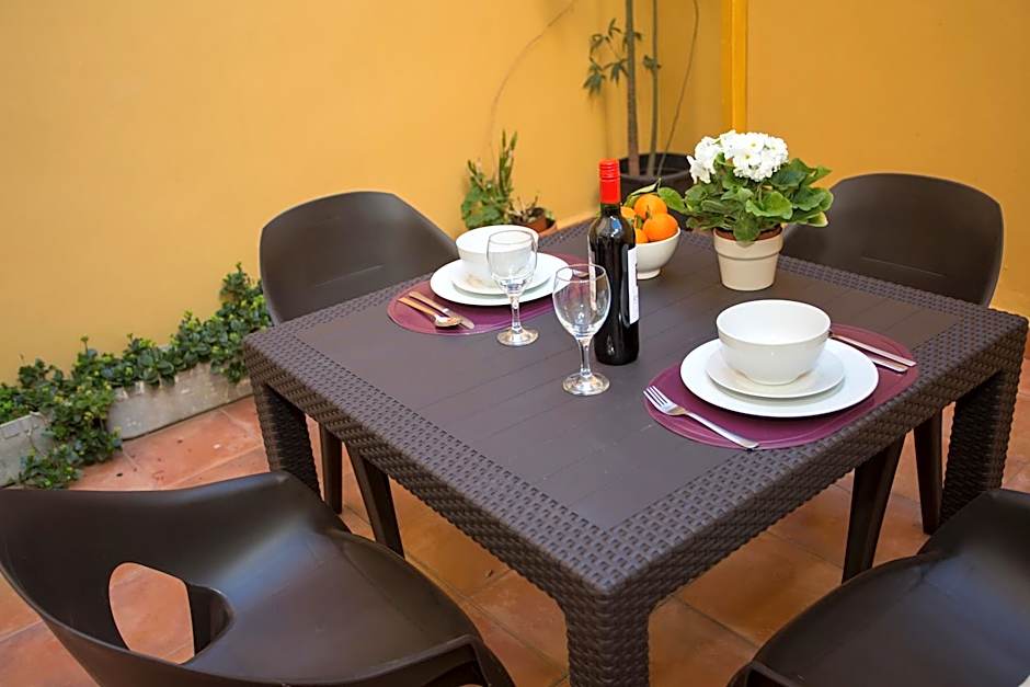 SingularStays Botanico 29 Rooms