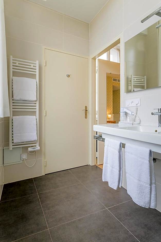 Hôtel Grand Monarque