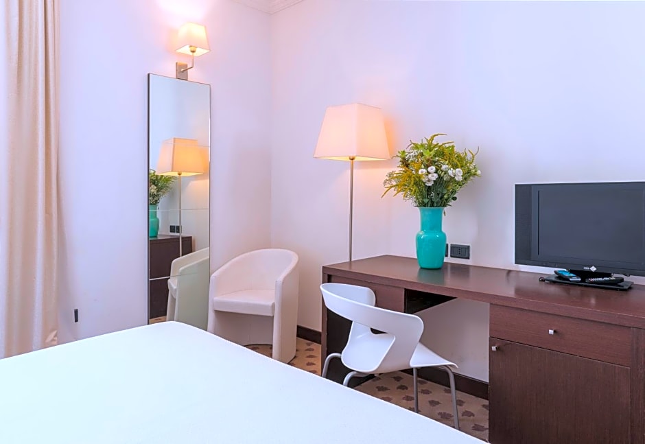 Gallery Hotel Recanati