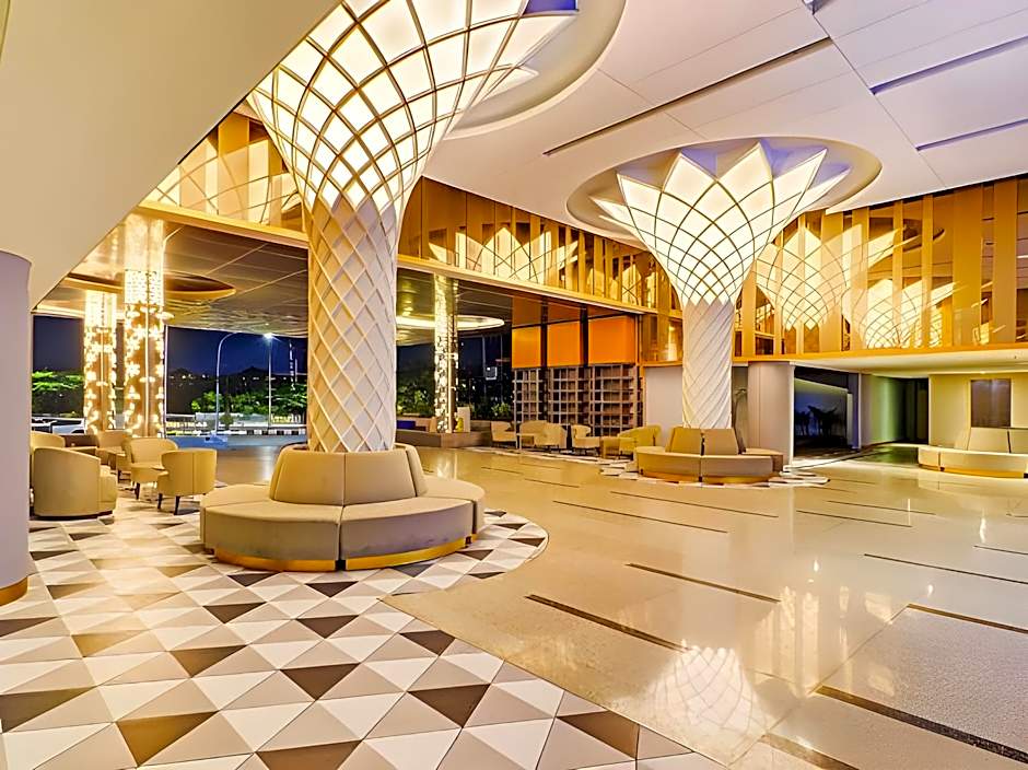 Sunday Hotel Arshika Sunset Road