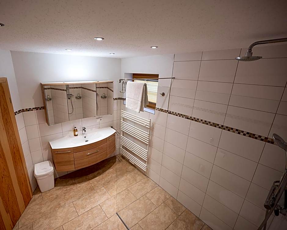 Hotel & Chalets Lampllehen