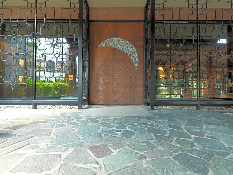 Akan Tsuruga Bessou Hinanoza