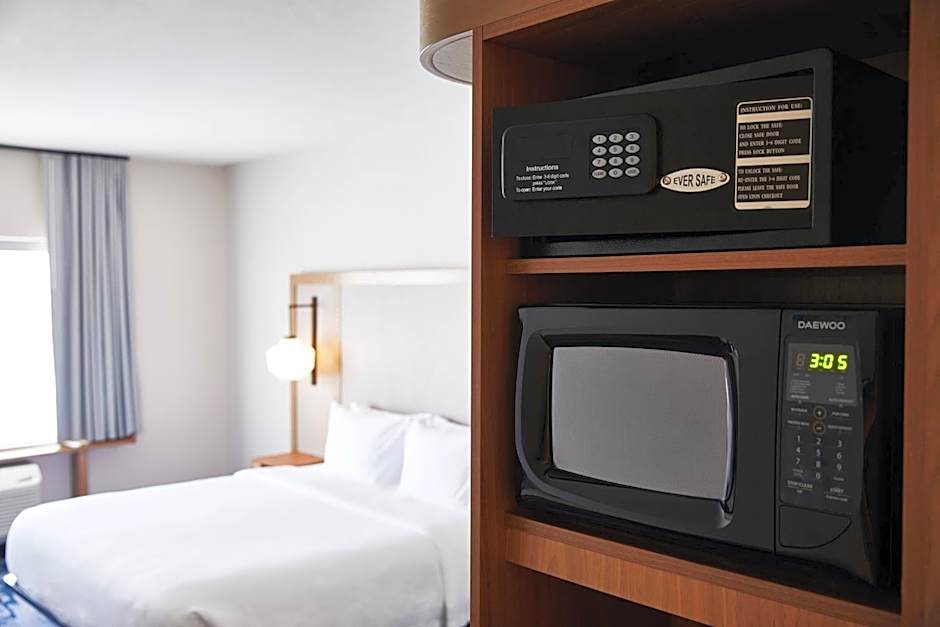 Fairfield Inn & Suites by Marriott Kansas City Belton