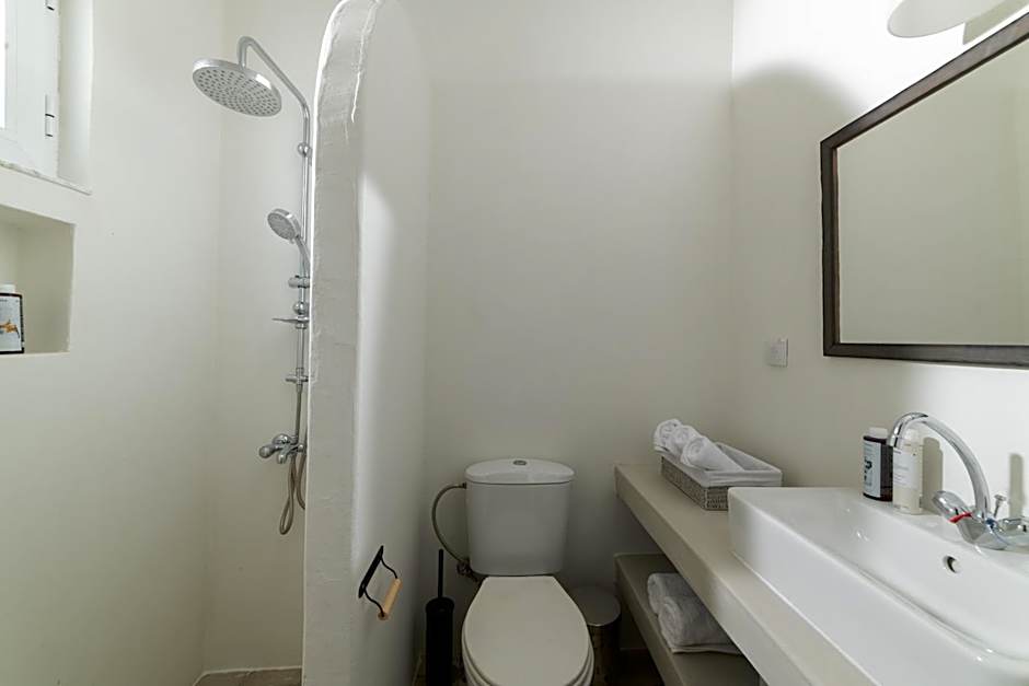 Stegna Akti Luxury Suites