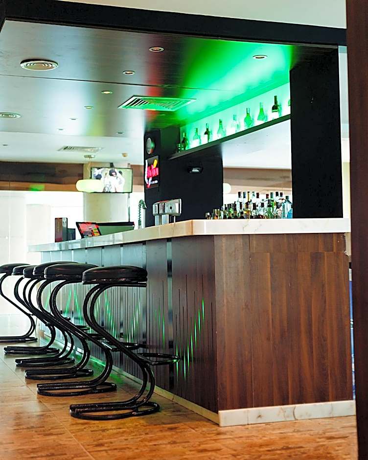 Holiday Inn Dar Es Salaam By IHG