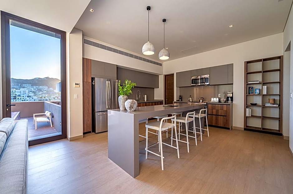 The Paraiso Residences at Marina Cabo