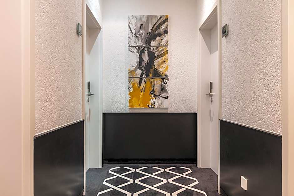 SMARTY Hotel Euler Homburg, Saar - KONTAKTLOSER SELF CHECK-IN