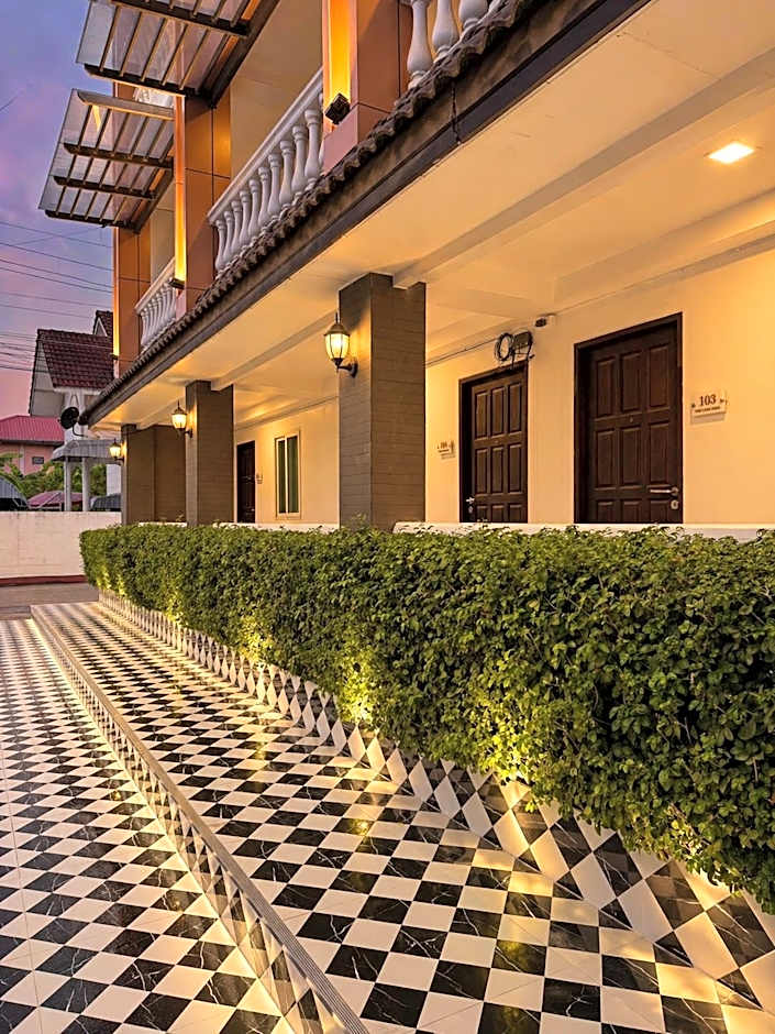 The Lion King Hotel
