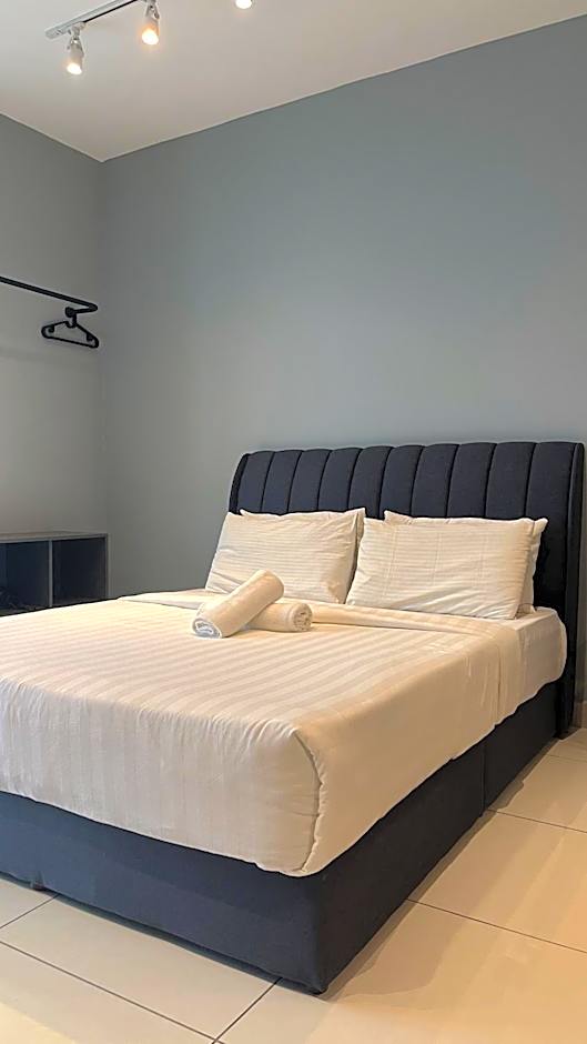 Atria Sofo Suites - Petaling Jaya