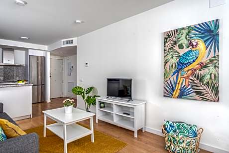 Central couples getaway in Fuengirola by Costarentals - Ref 155