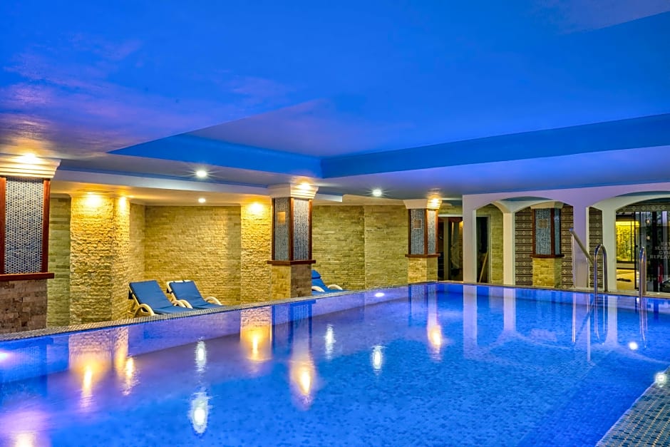 Tac Premier Hotel & Spa