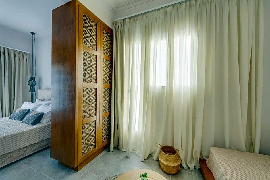 Nomadic Cozy Rooms
