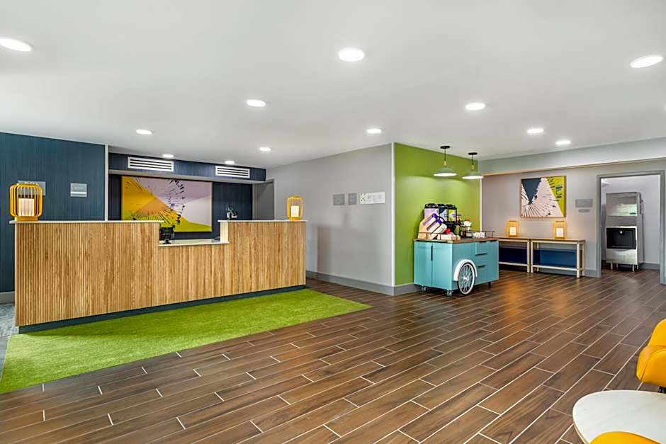 Spark by Hilton Seattle Airport