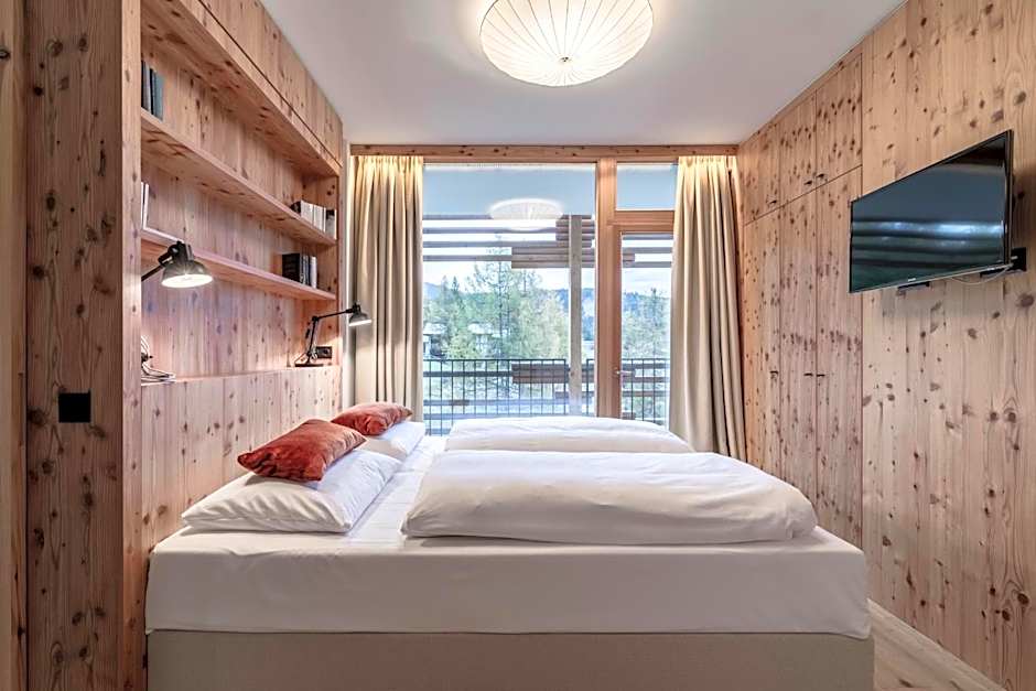 NIDUM - Casual Luxury Hotel