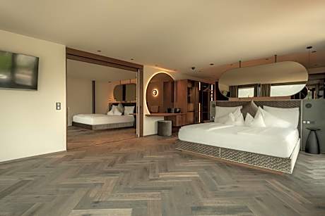 Suite with Mountain View