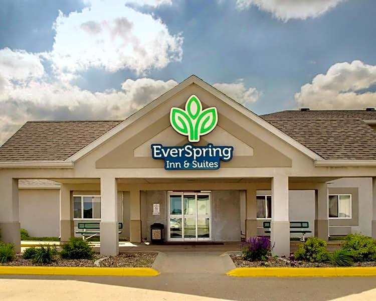 EverSpring Inn & Suites