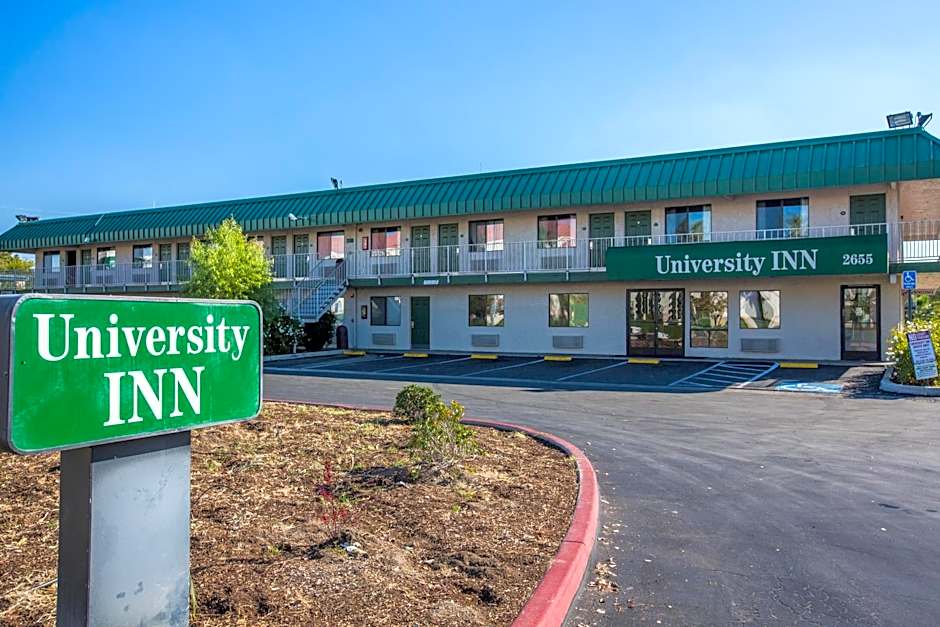 University Inn Fresno