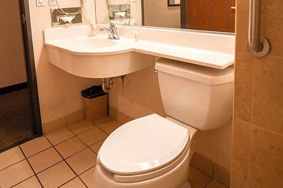 Microtel Inn & Suites by Wyndham Ciudad Juarez/US Consulate