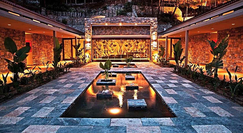 Marti Hemithea Hotel