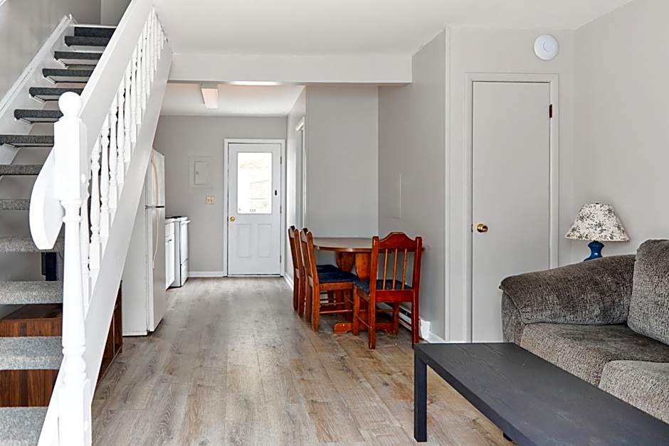 Palm Villa @ The Reef