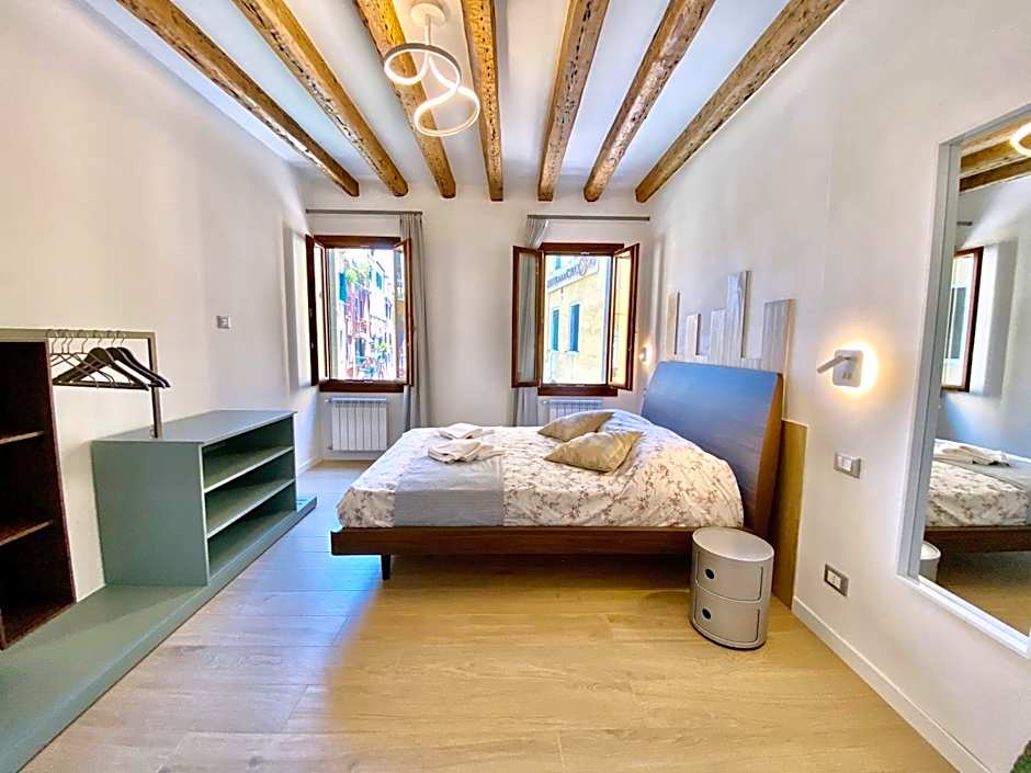 Suite House new apartments wi fi Venice island