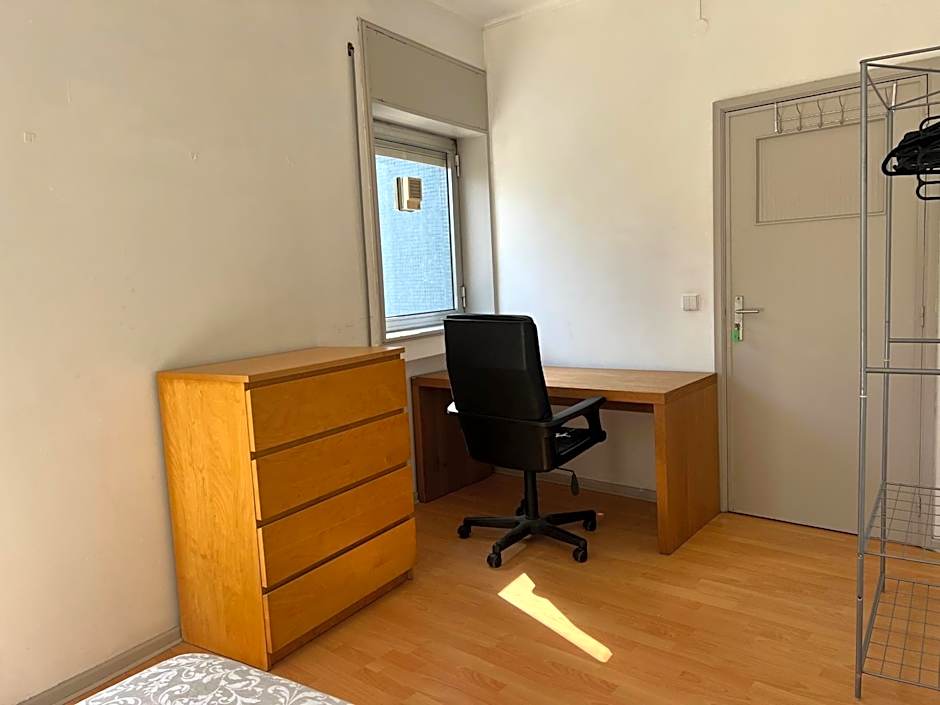 Smile4Porto Guest House