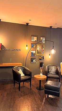 Hotel Bacchus