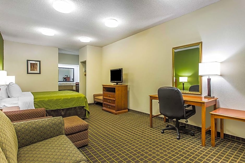 Quality Inn & Suites Orangeburg