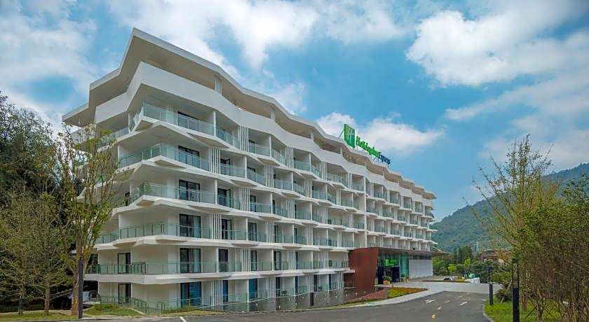 Holiday Inn Express Emei Qiliping By IHG
