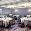 Hilton Kansas City Country Club Plaza