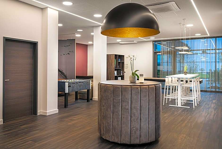 elaya hotel augsburg, Trademark by Wyndham