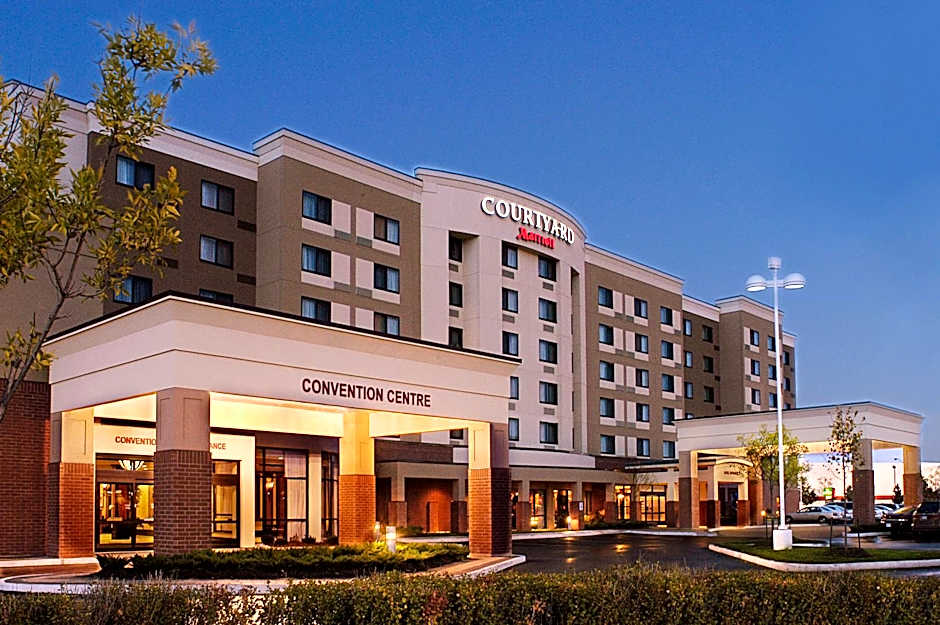 Courtyard by Marriott Toronto Brampton