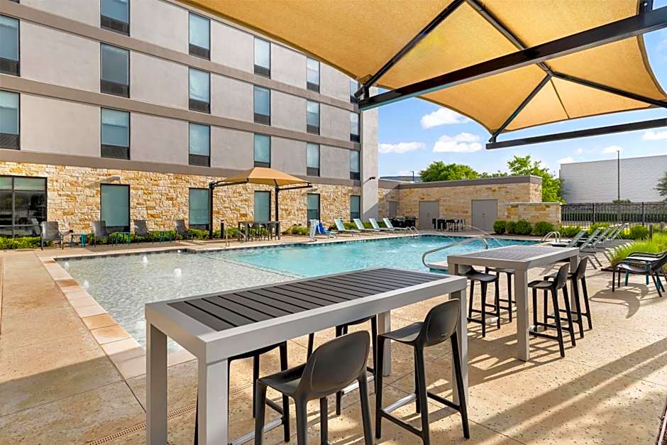 Home2 Suites By Hilton Dallas Addison