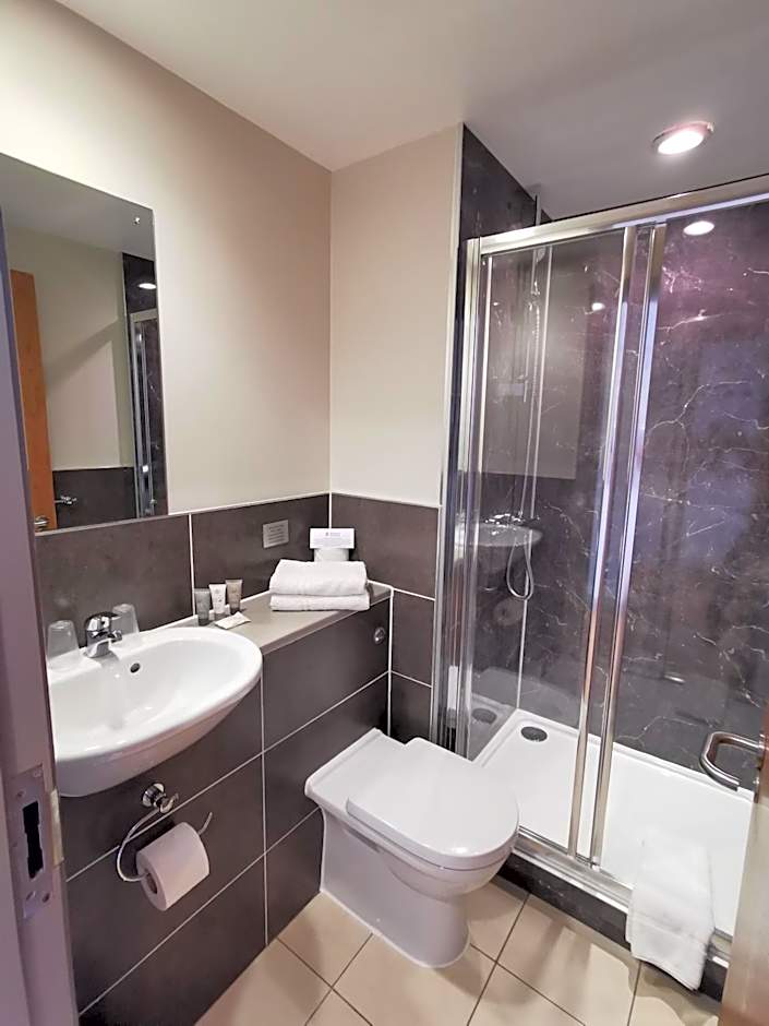 Britannia Study Hotel