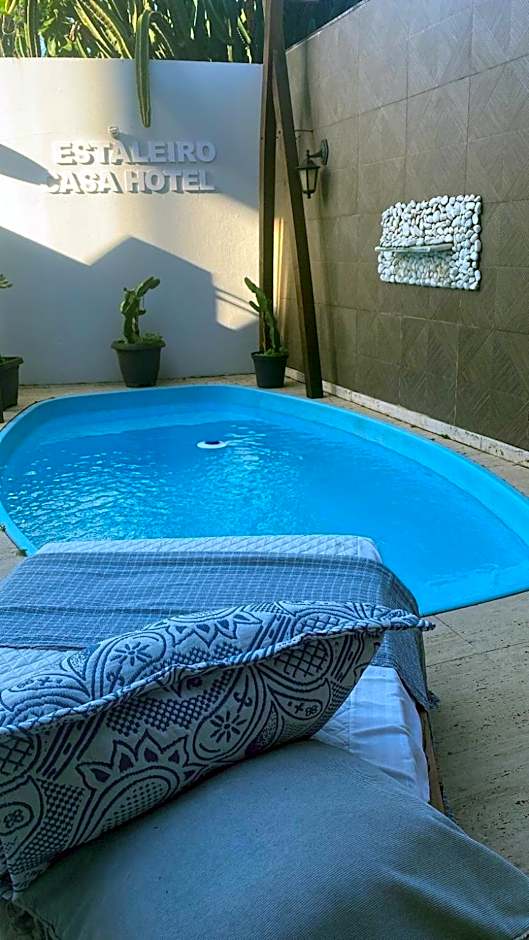 Estaleiro Casa Hotel